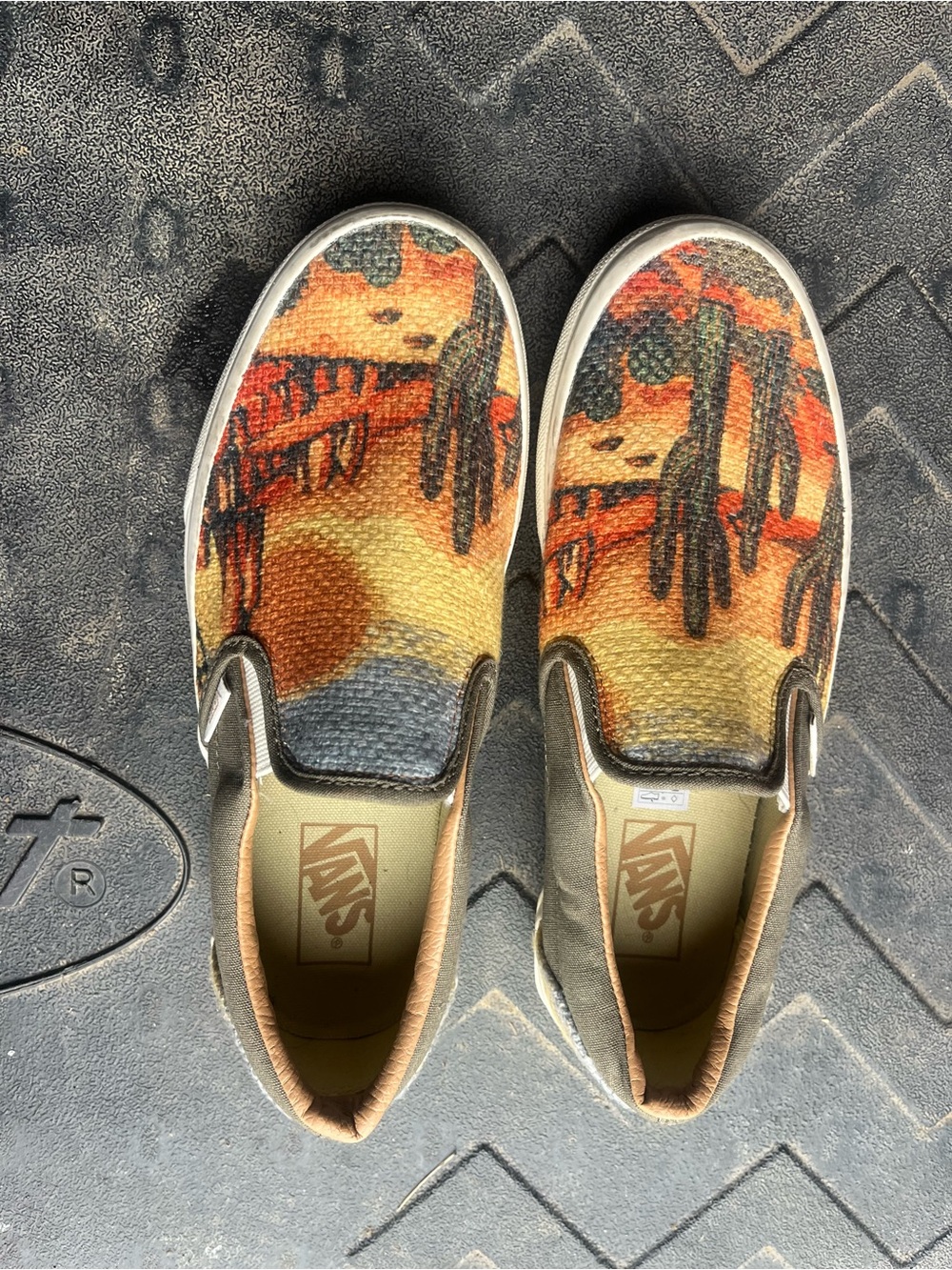 Desert canvas Vans size 7 men